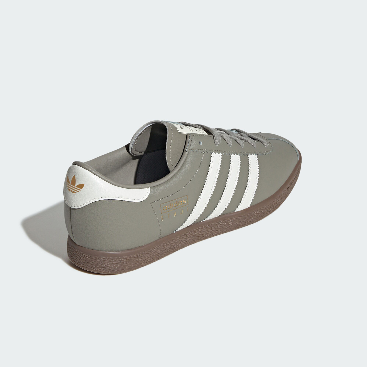 حذاء Adidas الأصلي الجديد البر - مراجعة Adidas Shoes Gazelle وسعره
